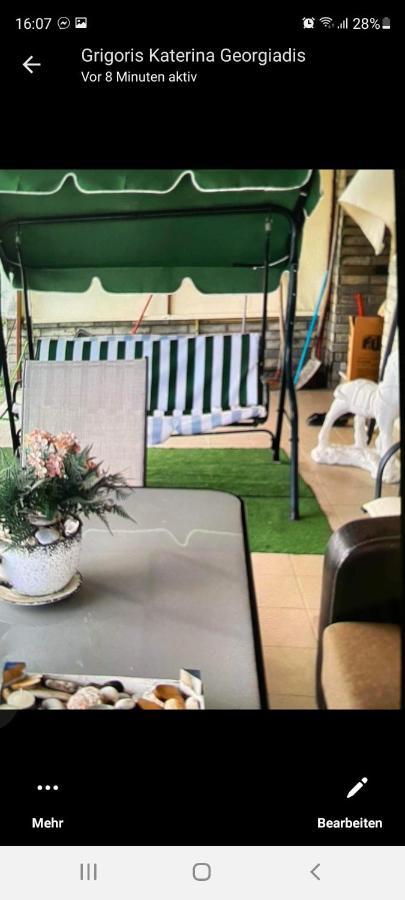 ني كارفالي Petro'S Apartments المظهر الخارجي الصورة